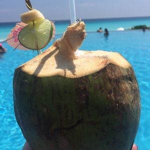 Meet your Posher, Joy